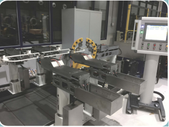 ZCN090B-X（1550、2500）跑道式線圈數(shù)控包帶機(jī)（機(jī)械爪結(jié)構(gòu)）