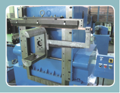 ZCN075 磁極線(xiàn)圈立式偏繞機(jī)